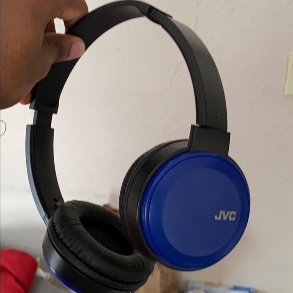 Bluetooth JVC Headphones